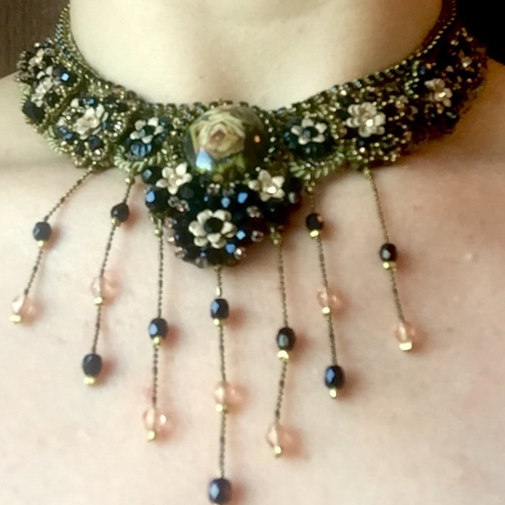 Collectible Michal Negrin Victorian Black Rose Cameo necklace beaded choker